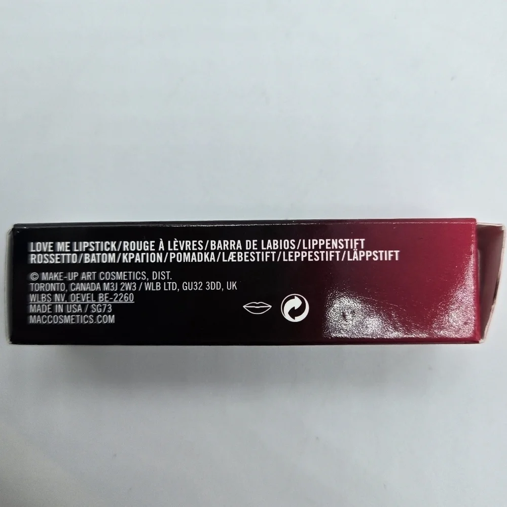 MAC You're So Vain 419 Love Me Lipstick - Picture 7 of 16
